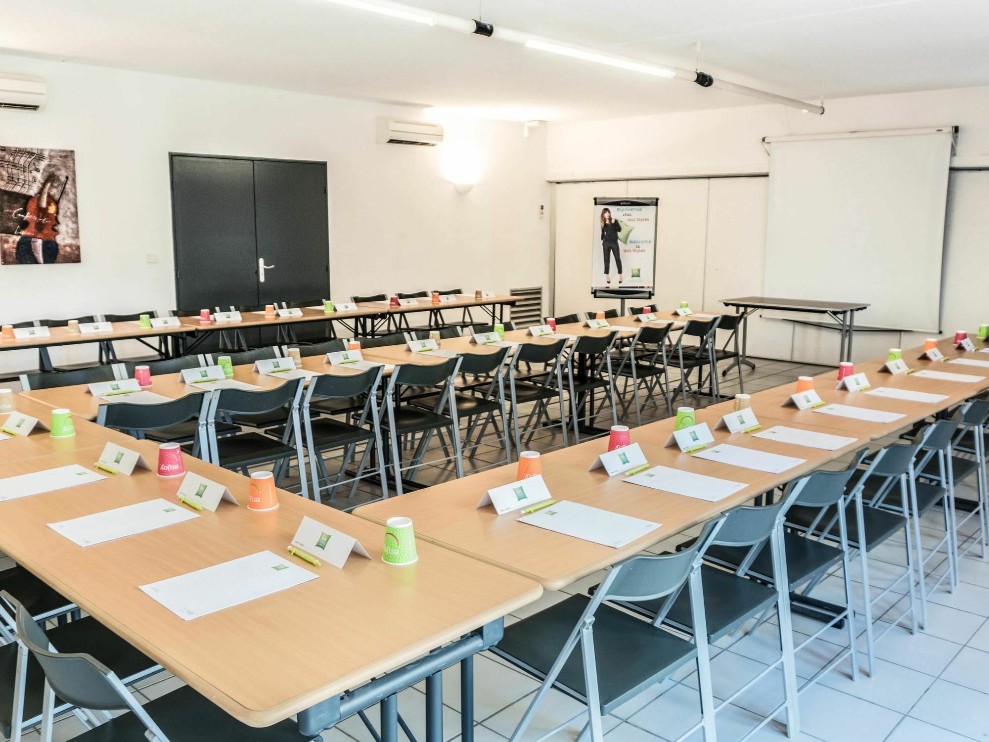Ibis Styles Perpignan Canet En Roussillon מראה חיצוני תמונה